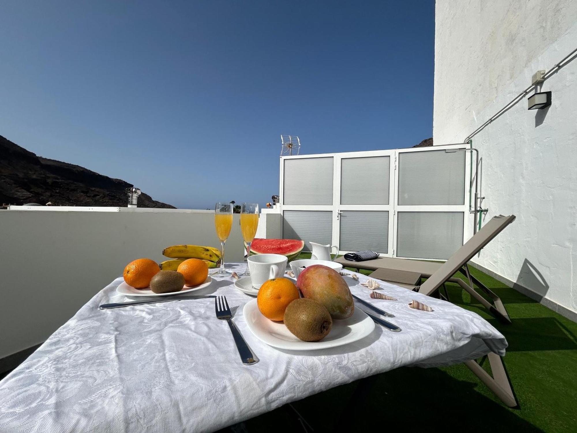 Noray Playa De Mogan Apartment ปวยร์โต เด มอแกน ภายนอก รูปภาพ